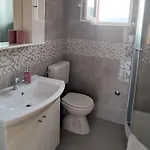 아파트 With Parking Space Rogotin, Neretva Delta - Usce Neretve - 23141