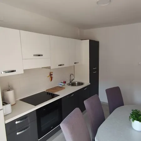 With A Parking Space Rogotin, Neretva Delta - Usce Neretve - 23141 Apartment