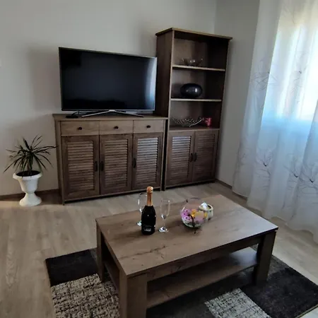 With A Parking Space Rogotin, Neretva Delta - Usce Neretve - 23141 Apartment Rogotin